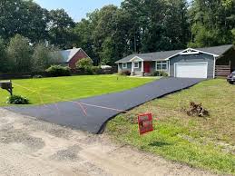 Best Asphalt Driveway Installation  in Thorndale, TX